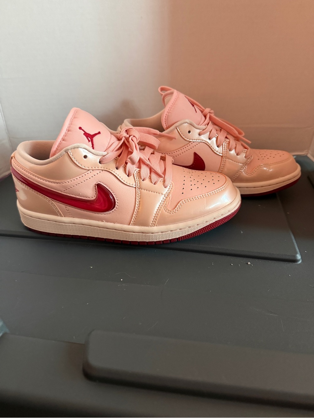 Nike Air Jordan 1 Low SE ‘Patent Valentines Day’ 
Woman’s Size 6